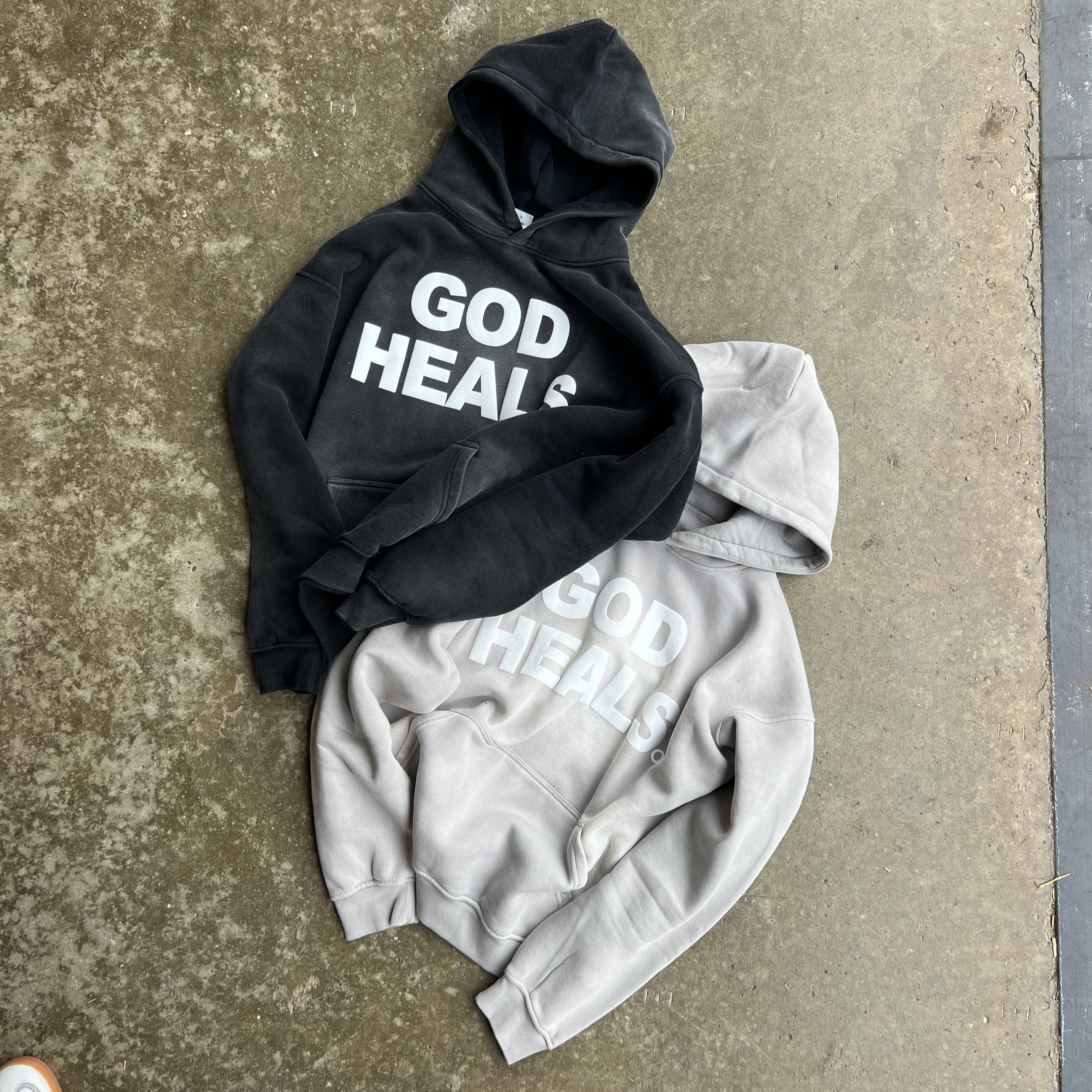 God Hoodie Washed Black